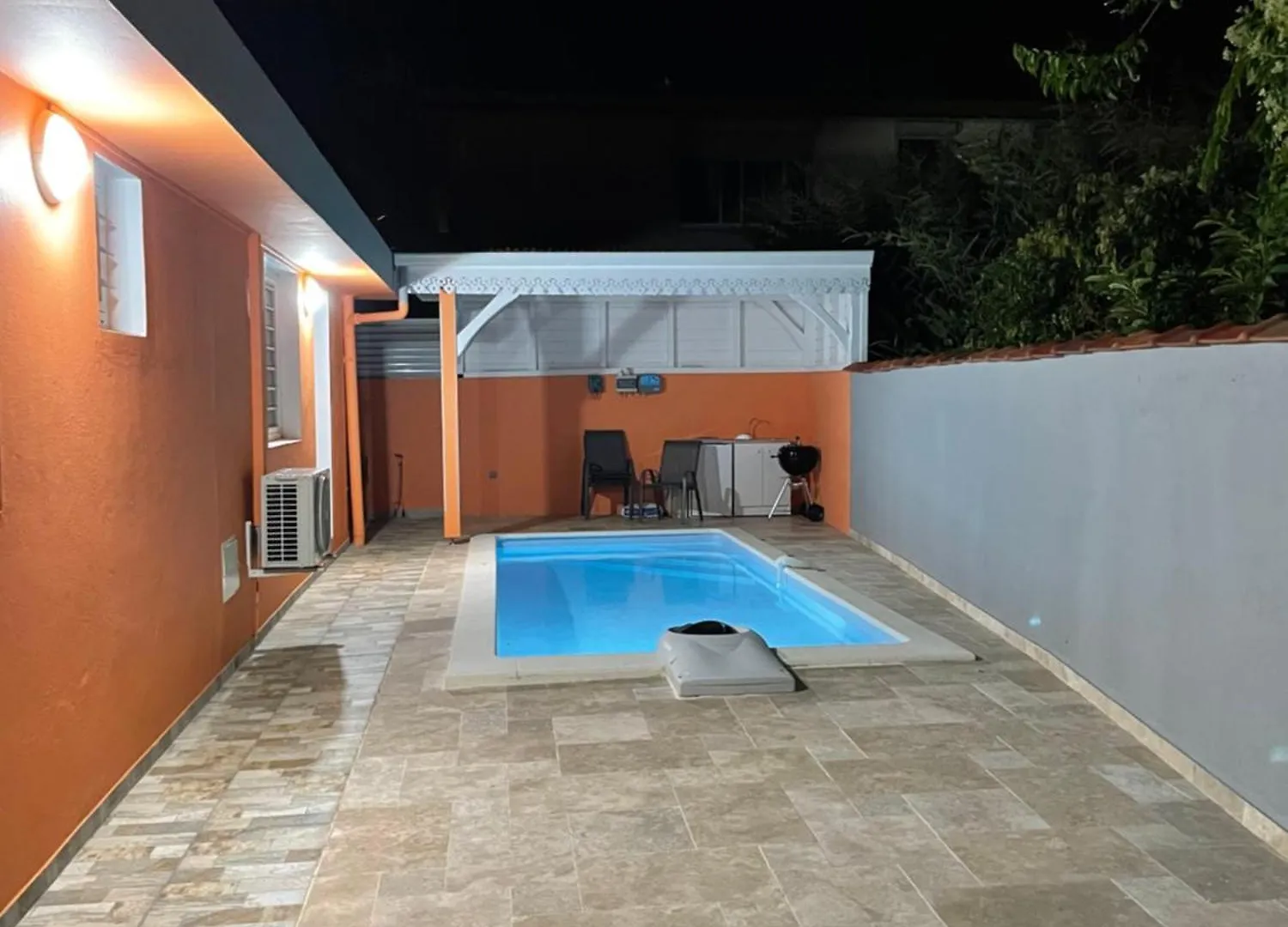 Villa Norah T4 Duplex Familiale Avec Piscine 르 로베르